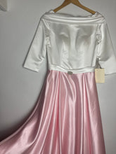 Load image into Gallery viewer, Modern 1950’s Inspired Wedding Dress - Medium
