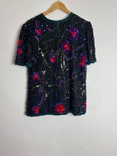Load image into Gallery viewer, Silk Sequin Colourful Top - Medium
