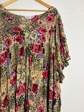 Load image into Gallery viewer, Leopard Print Floral House Dress - 3X
